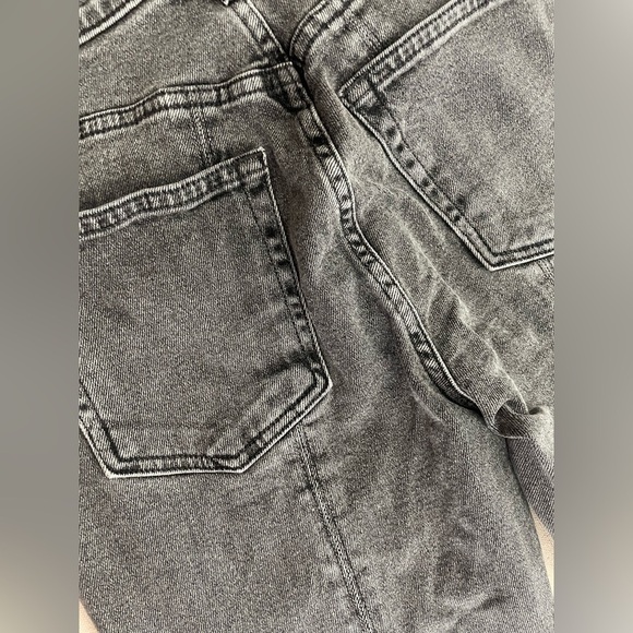 Cotton Citizen Vickie High-rise Split Front Hem Jeans Grey Black Denim Size 27 - Picture 8 of 14